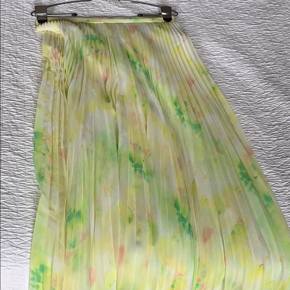 Alice + Olivia floral print maxi skirt - Picture 7 of 7